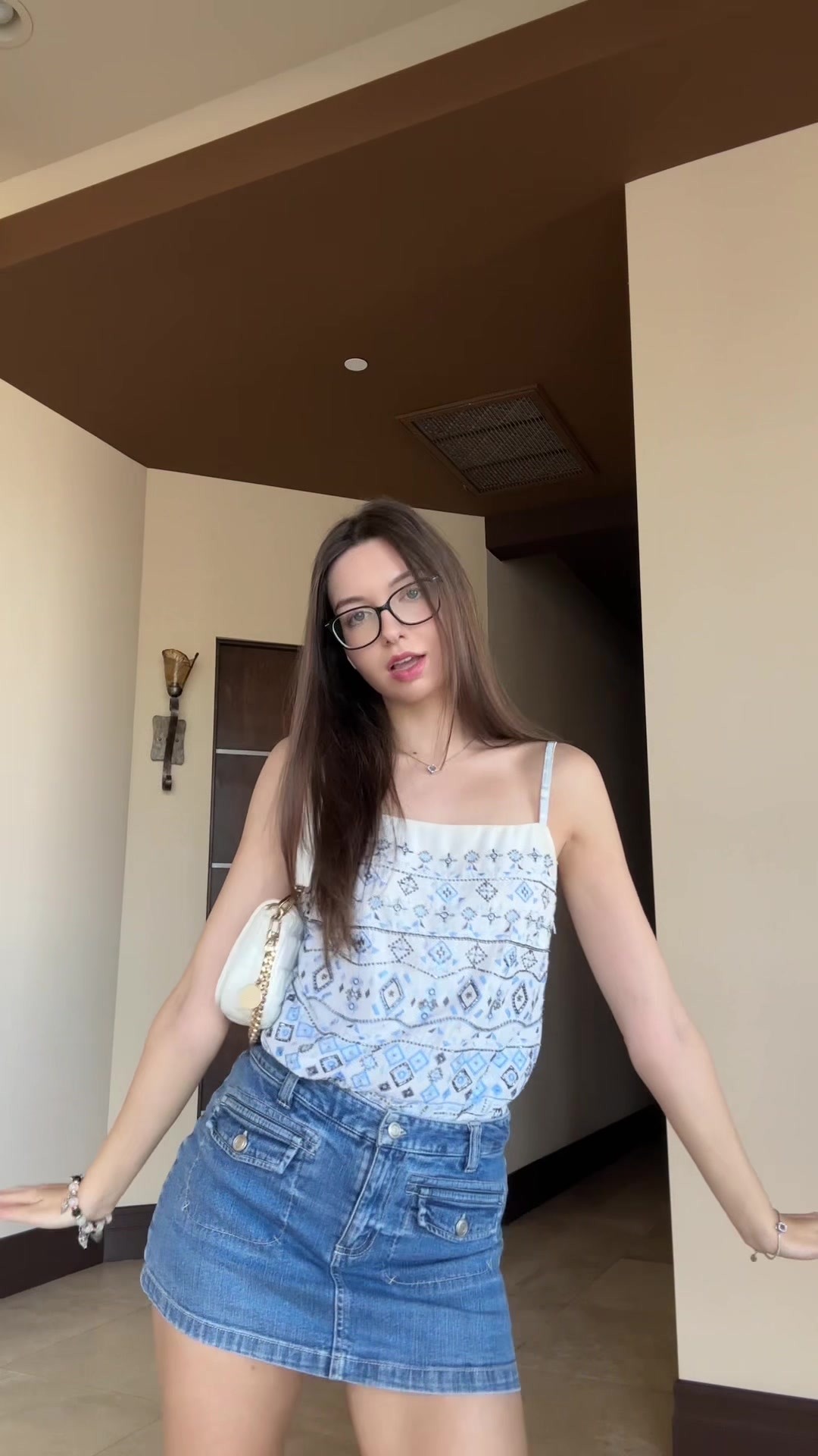 @Diana