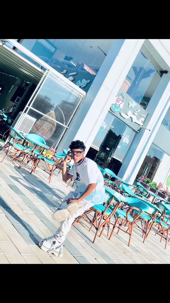 @🫆آلَحًرزٍ آضغُر فُتٌغُرفُر📸
