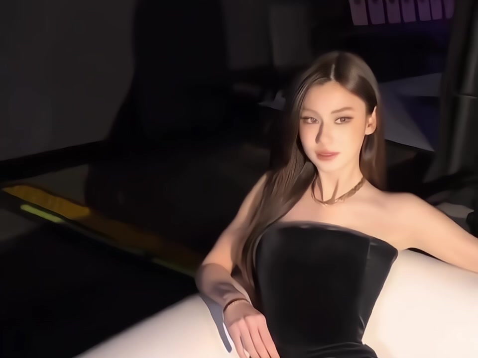 @ᵖˡˢ ziyu🦋