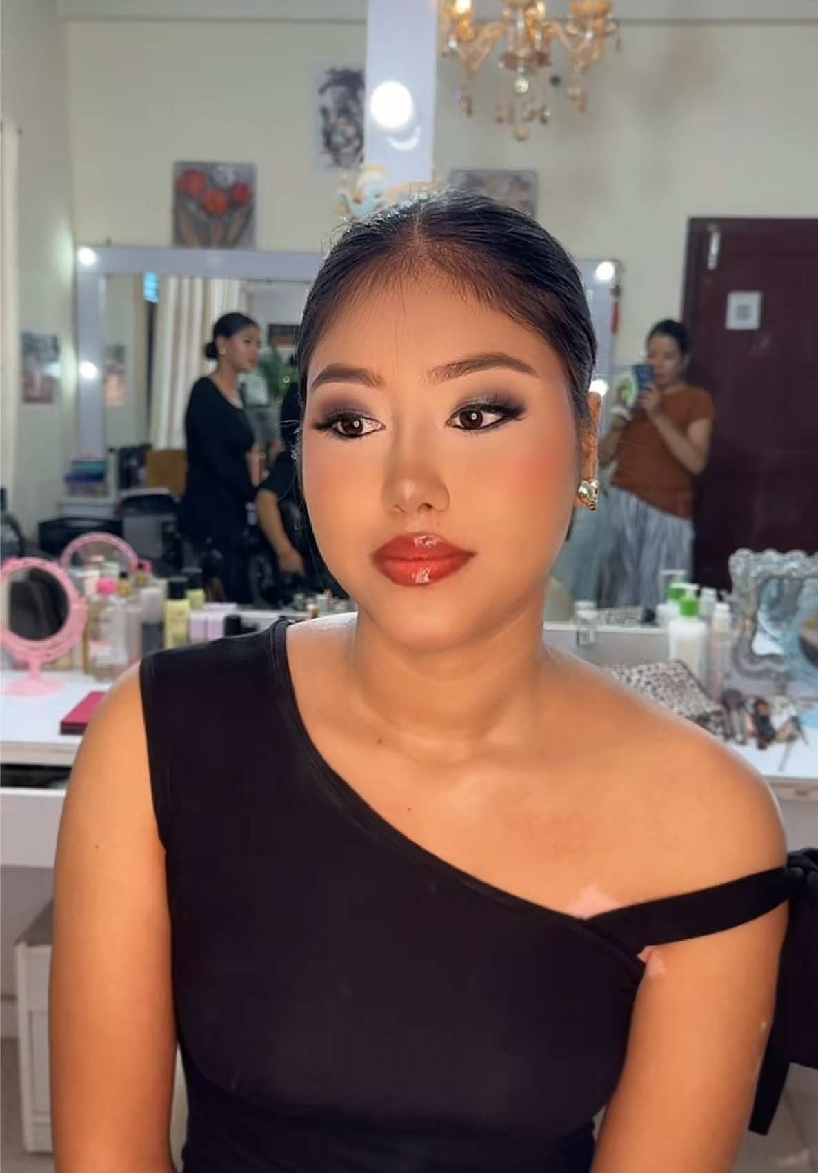 @YUME Bridal Makeup Artist NPJ