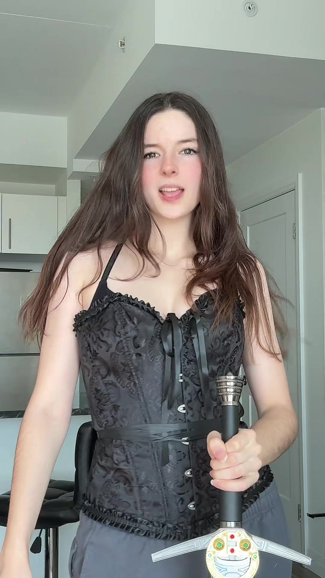 @EllaBloom