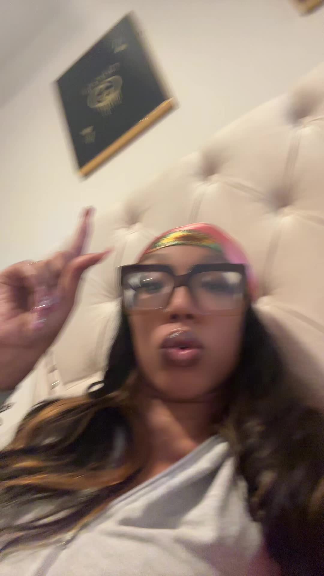 @Tonya G. Roberts