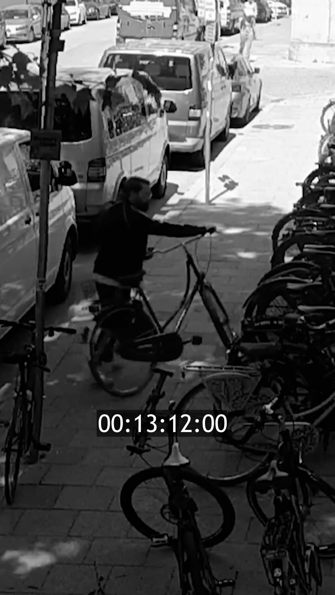 @Polizei M&uuml;nchen