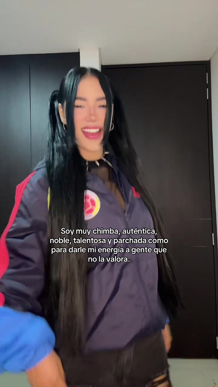 @Laura Londo&ntilde;o 🎧🖤🎵