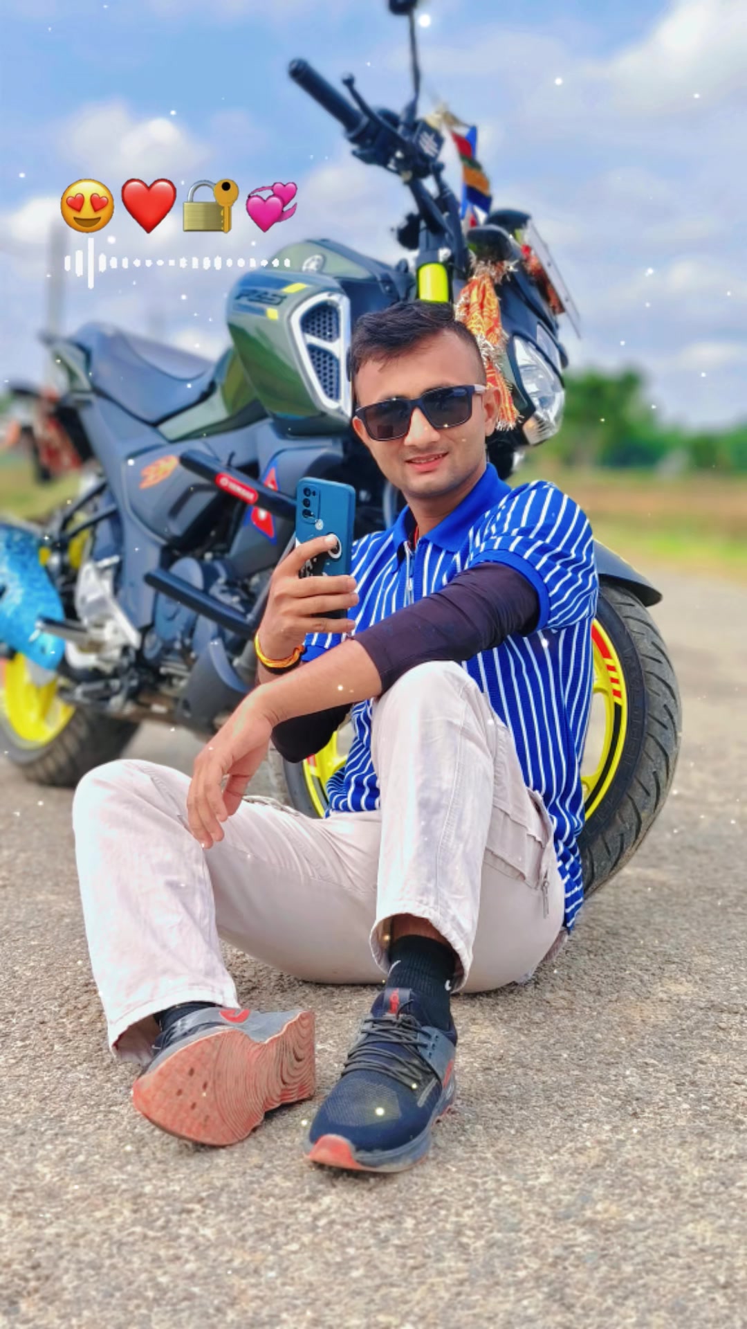 @Ritesh ♥️Yadav