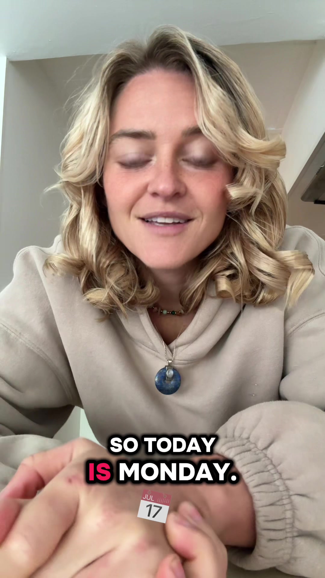 @HappyisAshley 🌞🦋🐶
