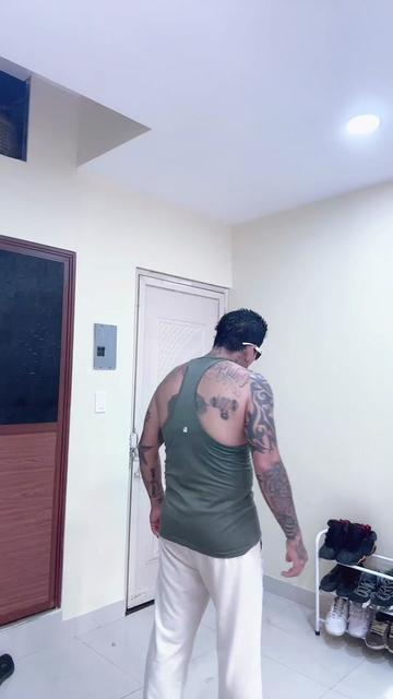 @Fitness .Gymbro🇪🇨🇺🇸