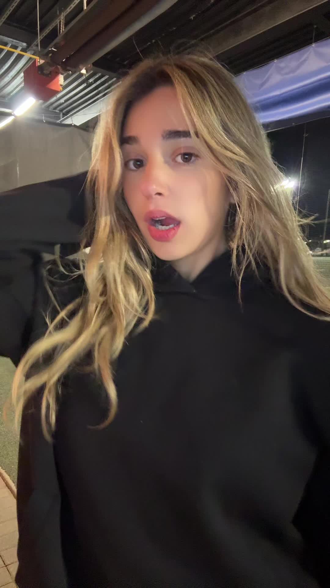 @Zoe