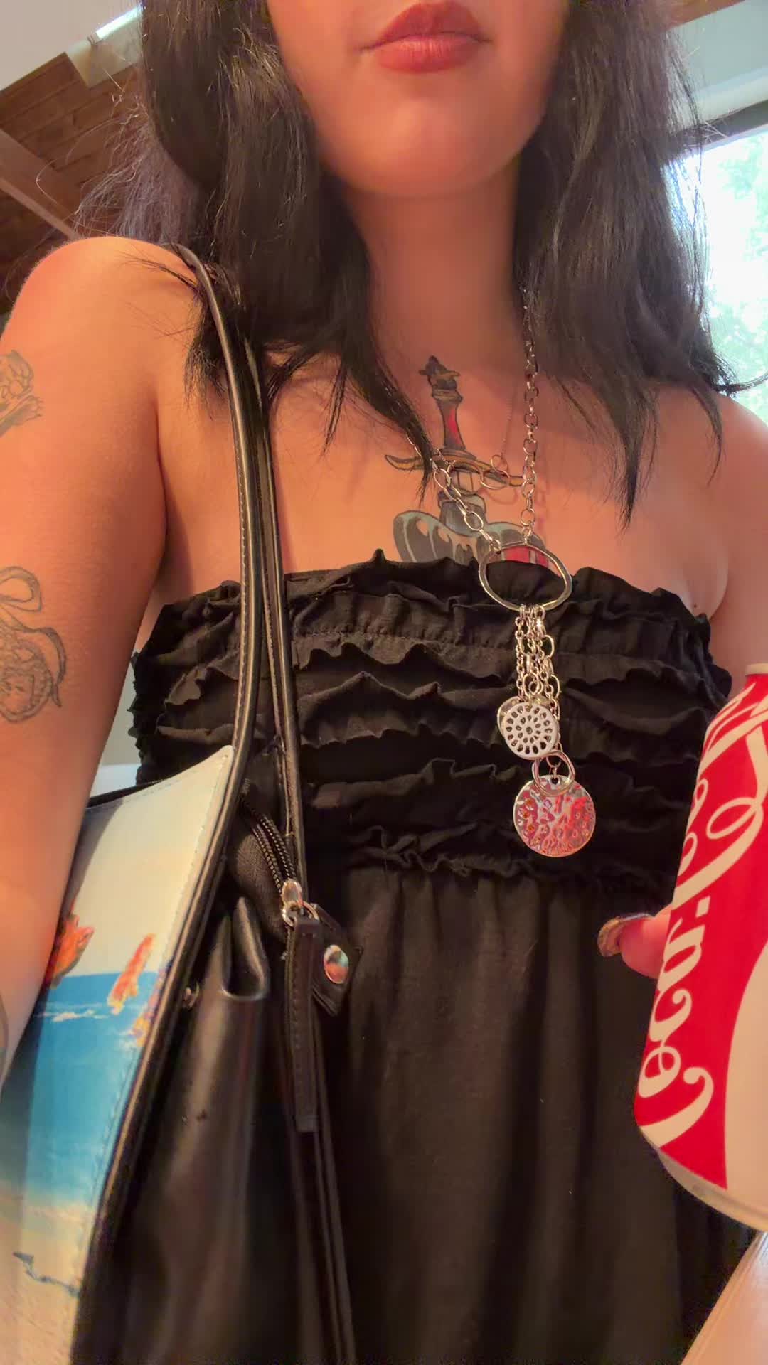 @ellasuewhatitdo
