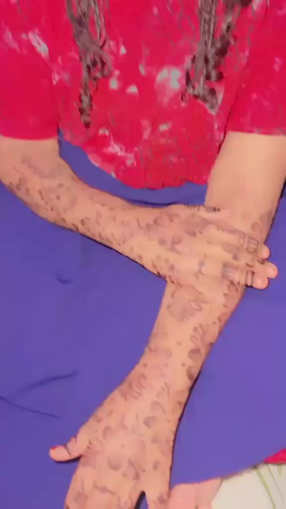 @chaمiLa arts henna💕💅