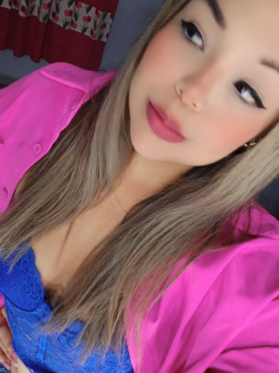 @Julia Corrales ♡