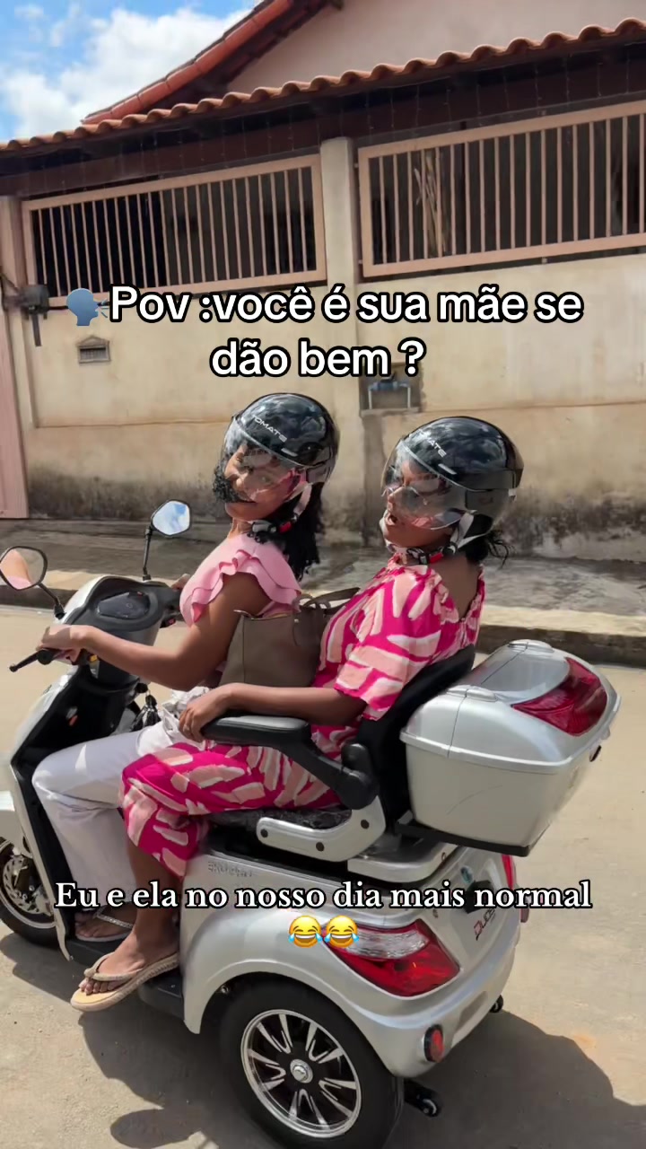 @D&eacute;bora Cristina