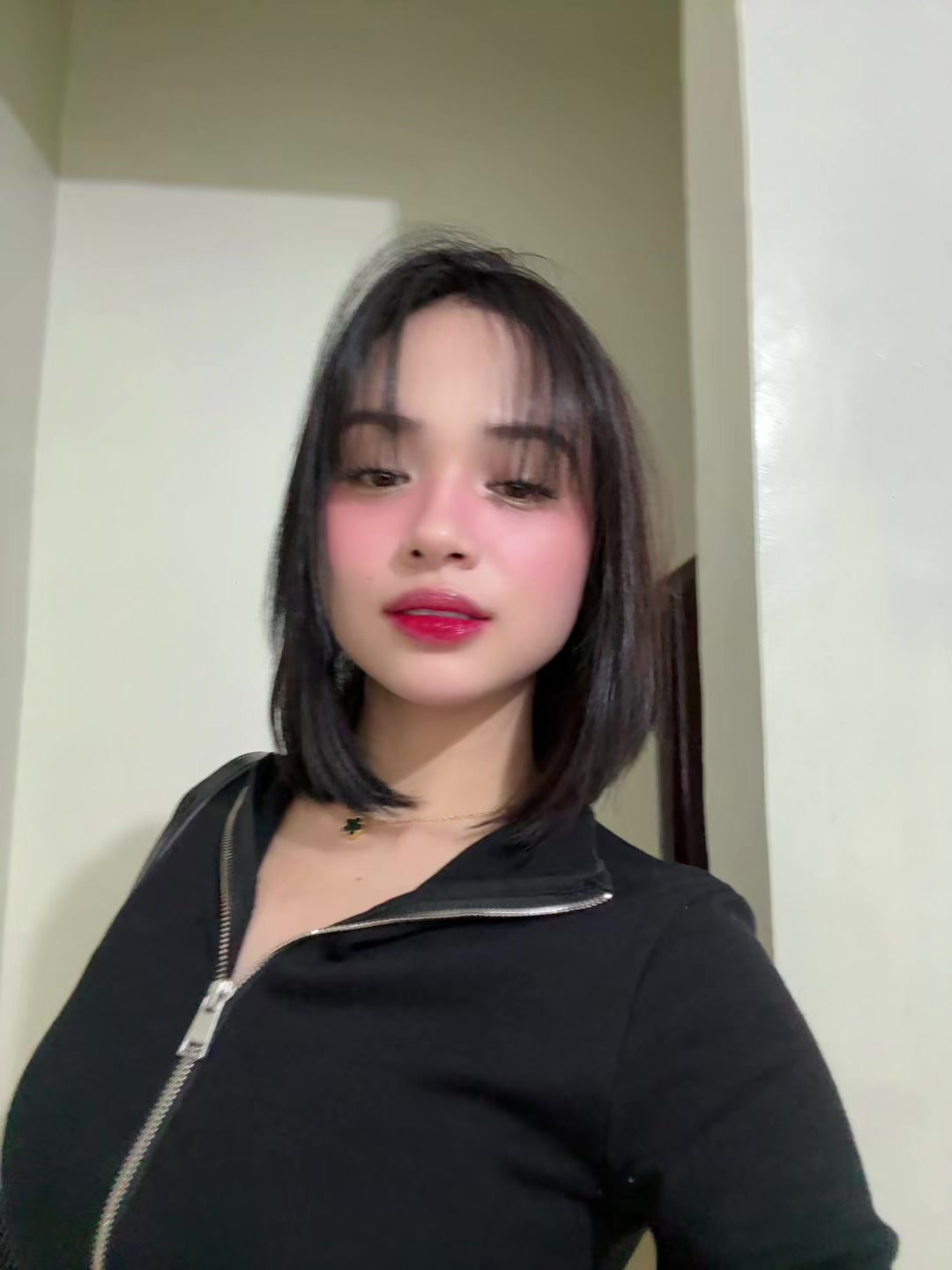@Nicollei