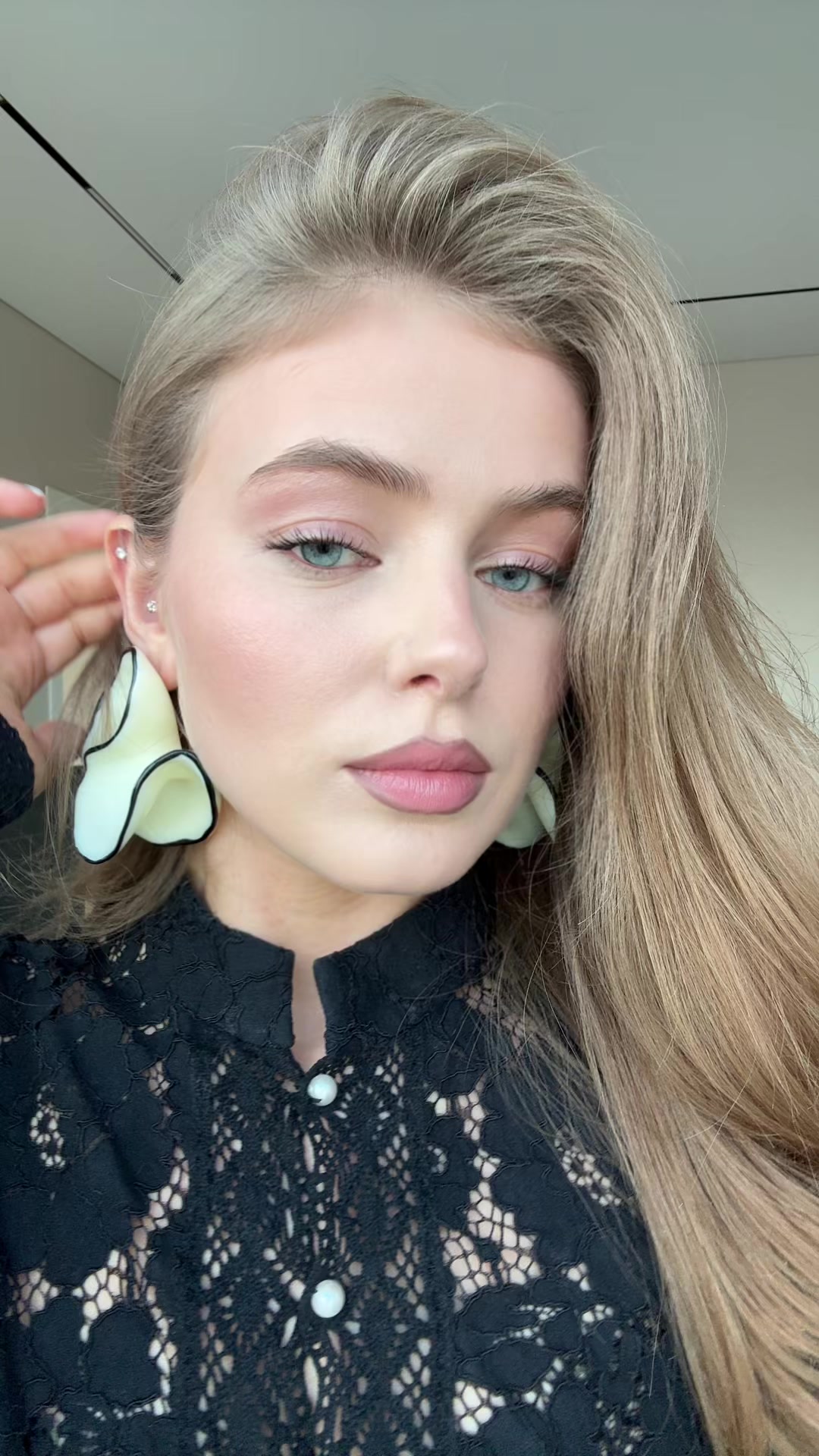 @Валерия
