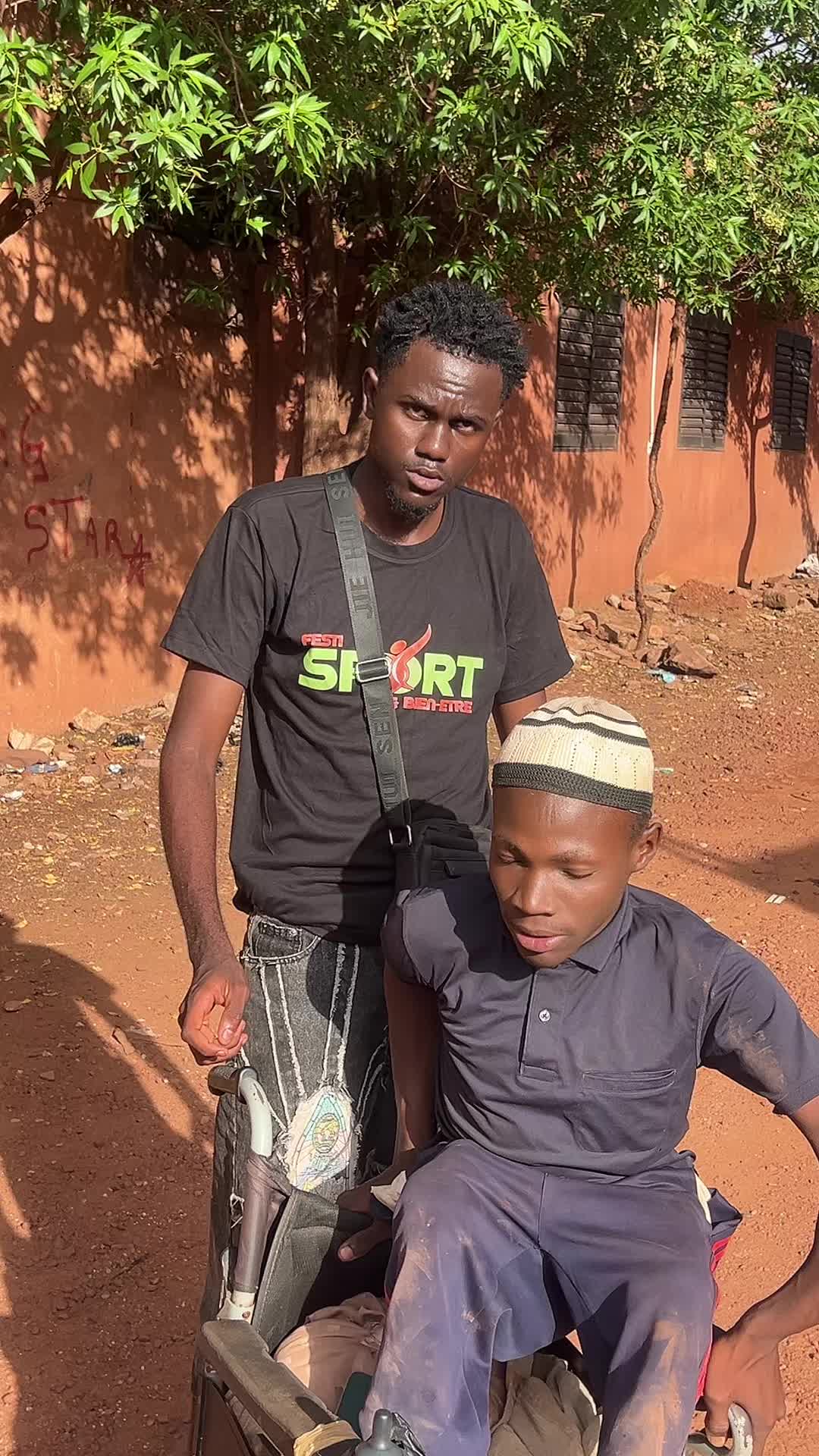 @dougou wili baby 🦷🐊🇲🇱🌬️
