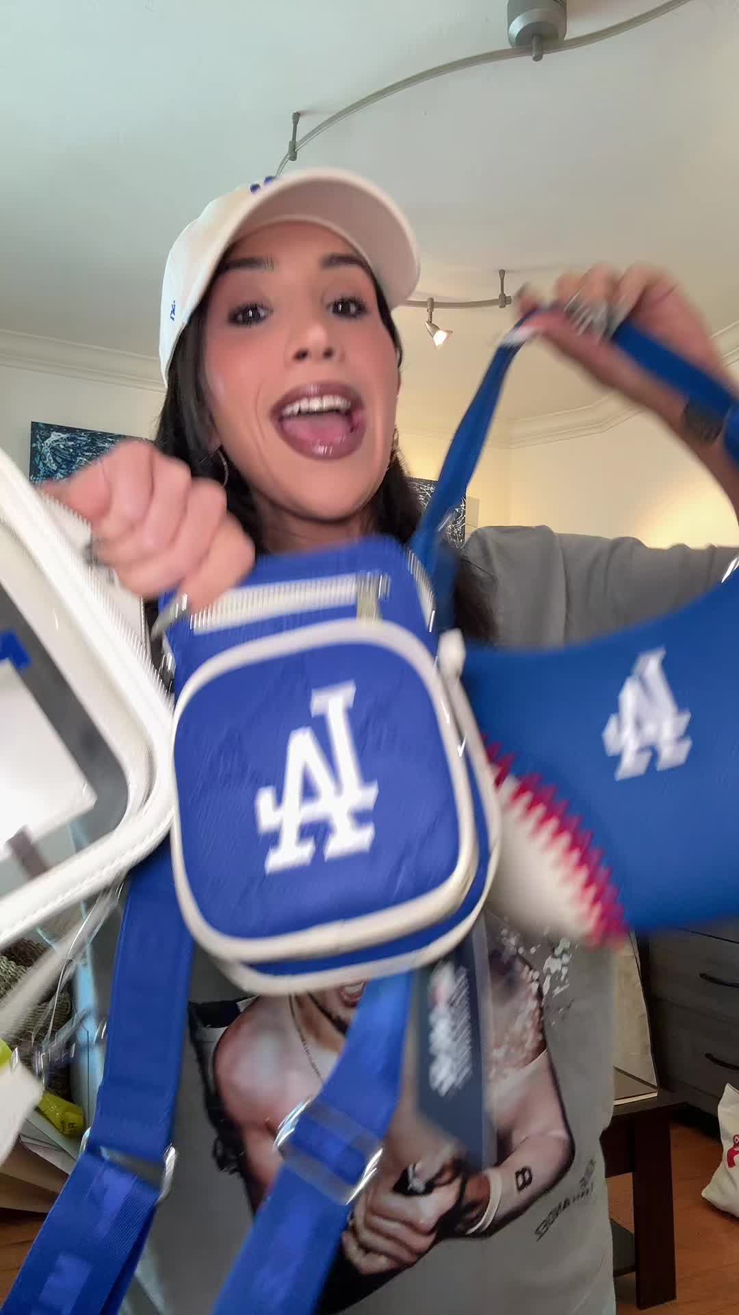 @Vanessaveeee