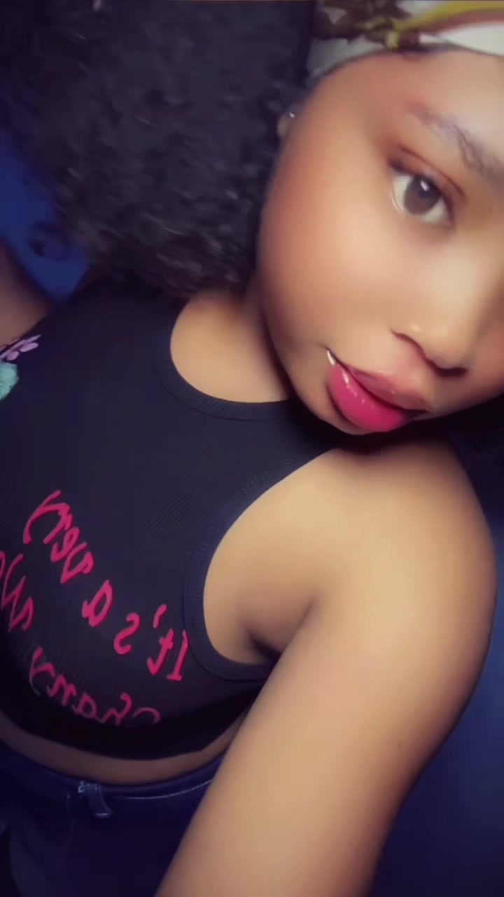 @Cee Cee🌸