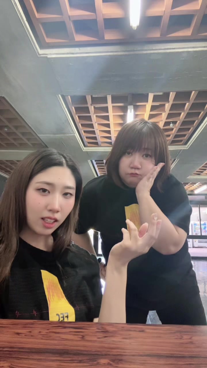 @しゅーりー : 沖縄180cm女がアイドルになるまで