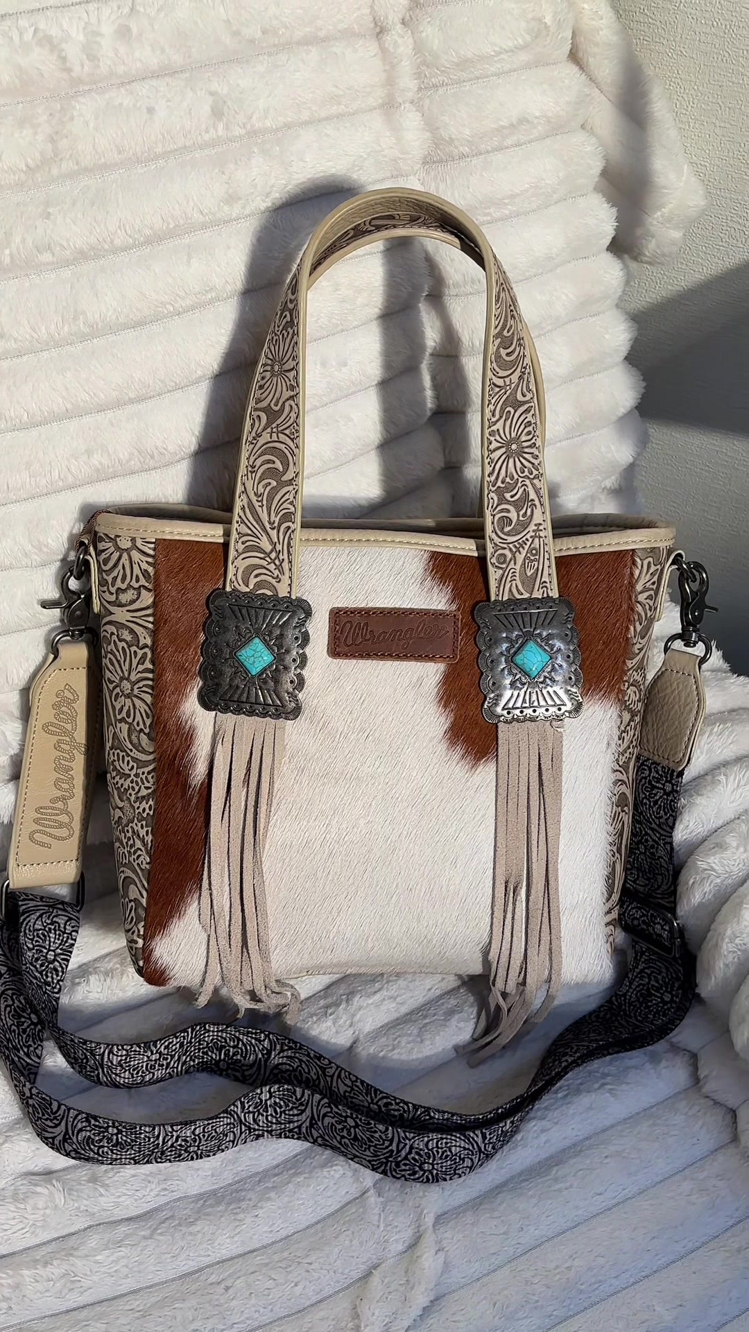 @bagsofthewest