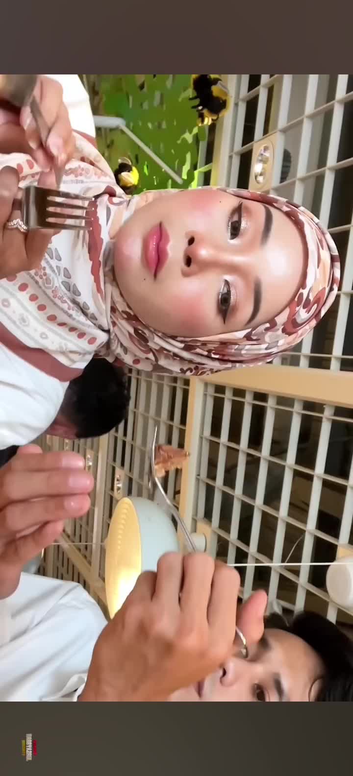 @Q