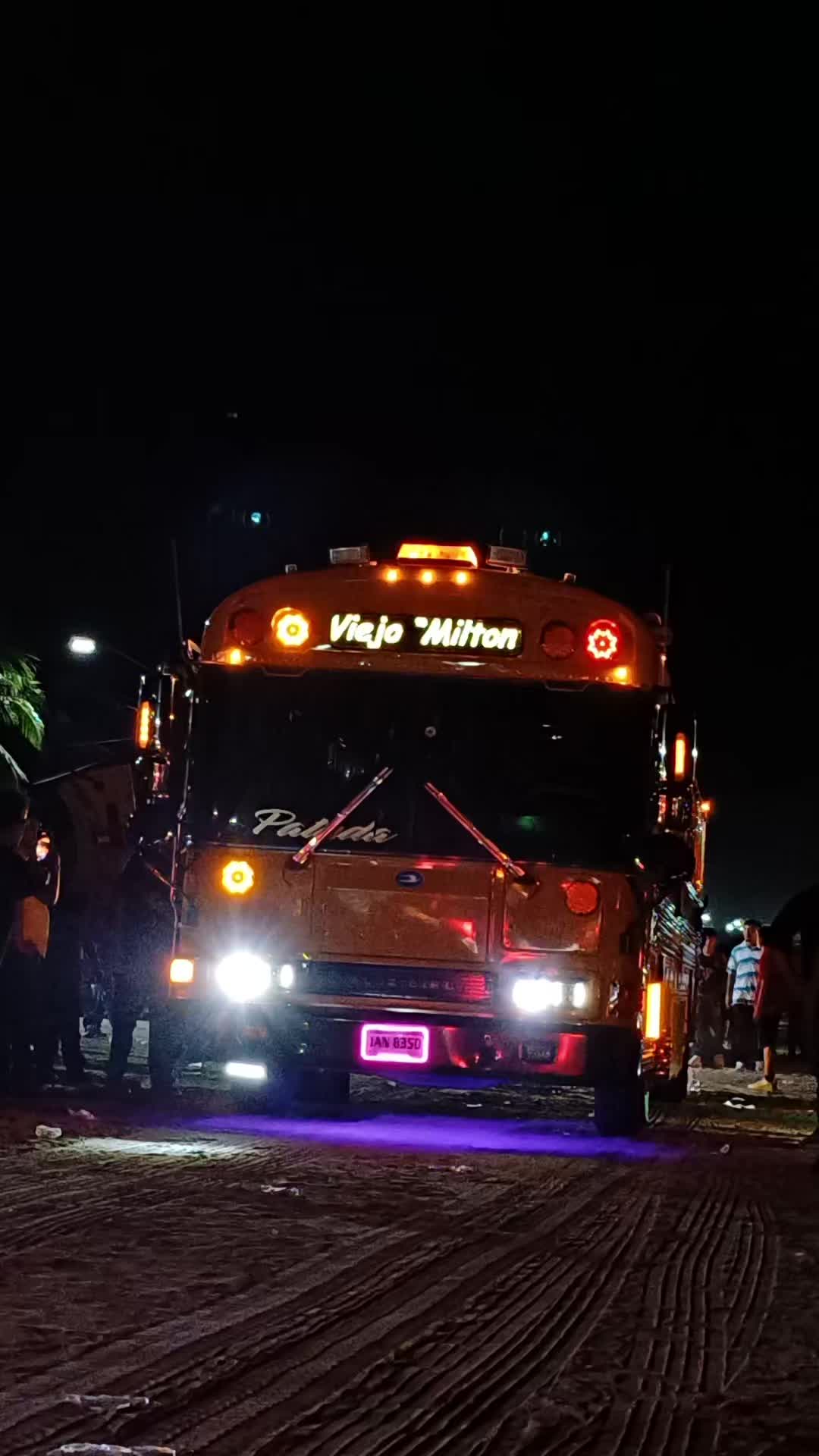 @BUSES TUNING HONDUREÑOS