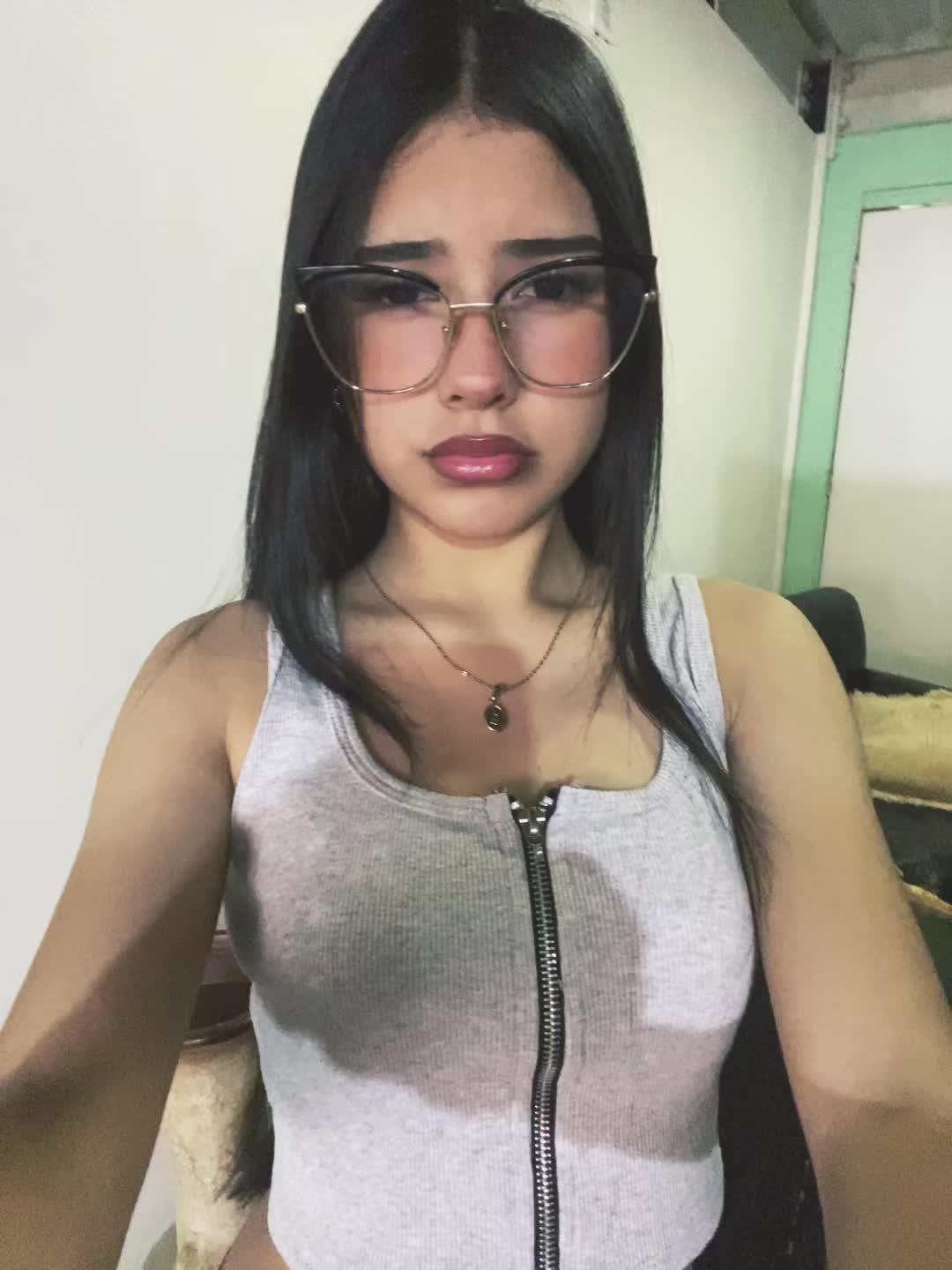 @██████