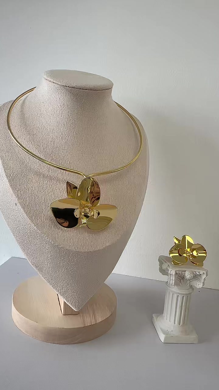 @Monaco D' Jewelry