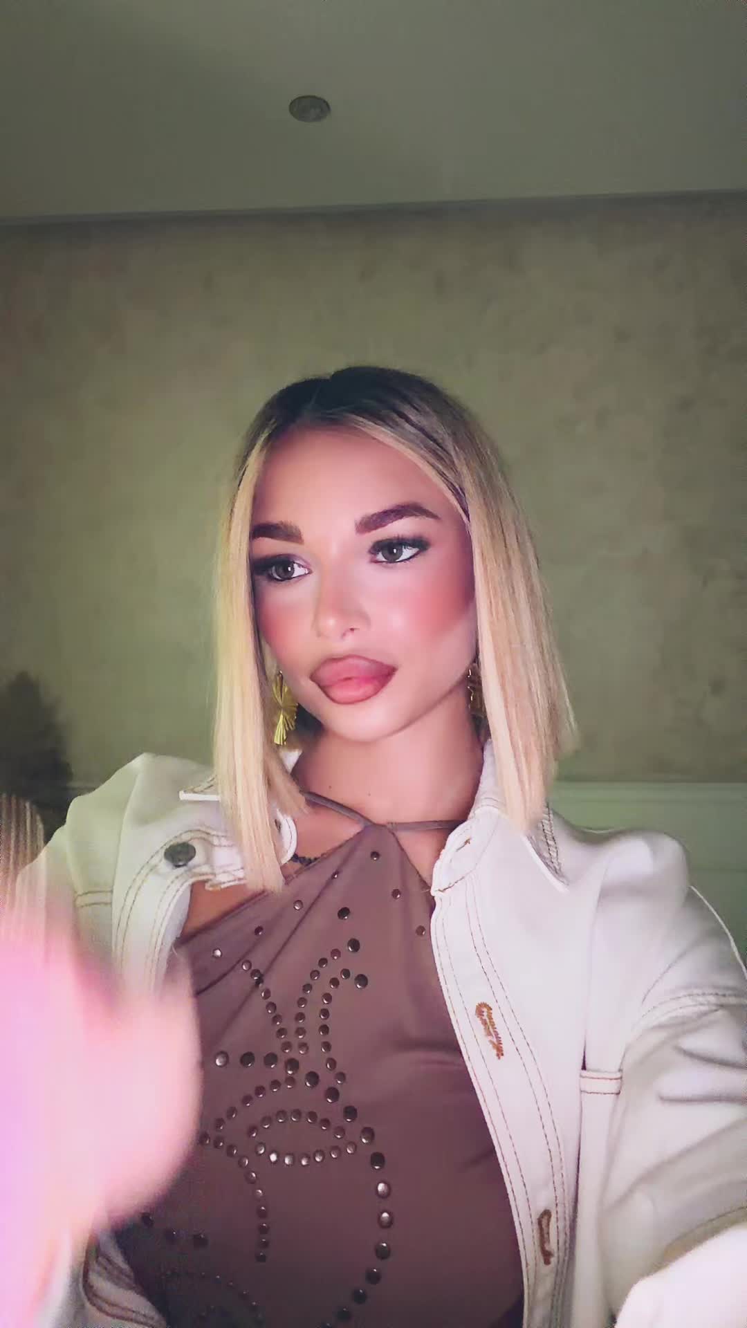 @Təodora🍒