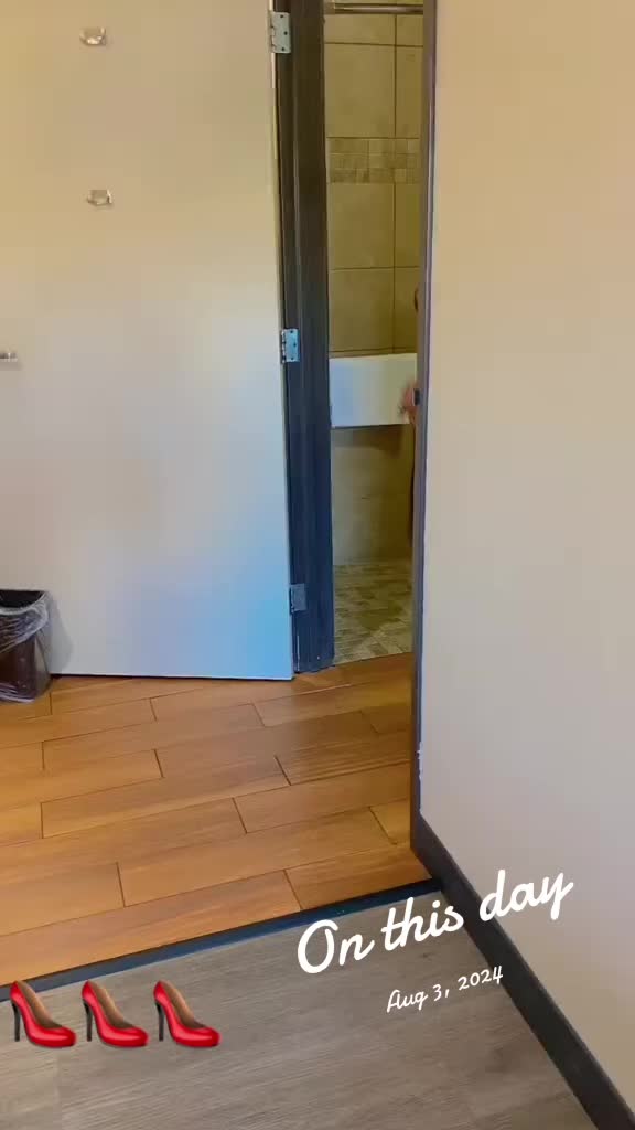 @Amelia Larios