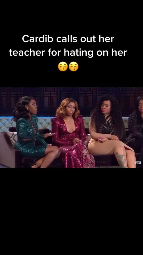 @FAN OF CARDI❣️👑💜