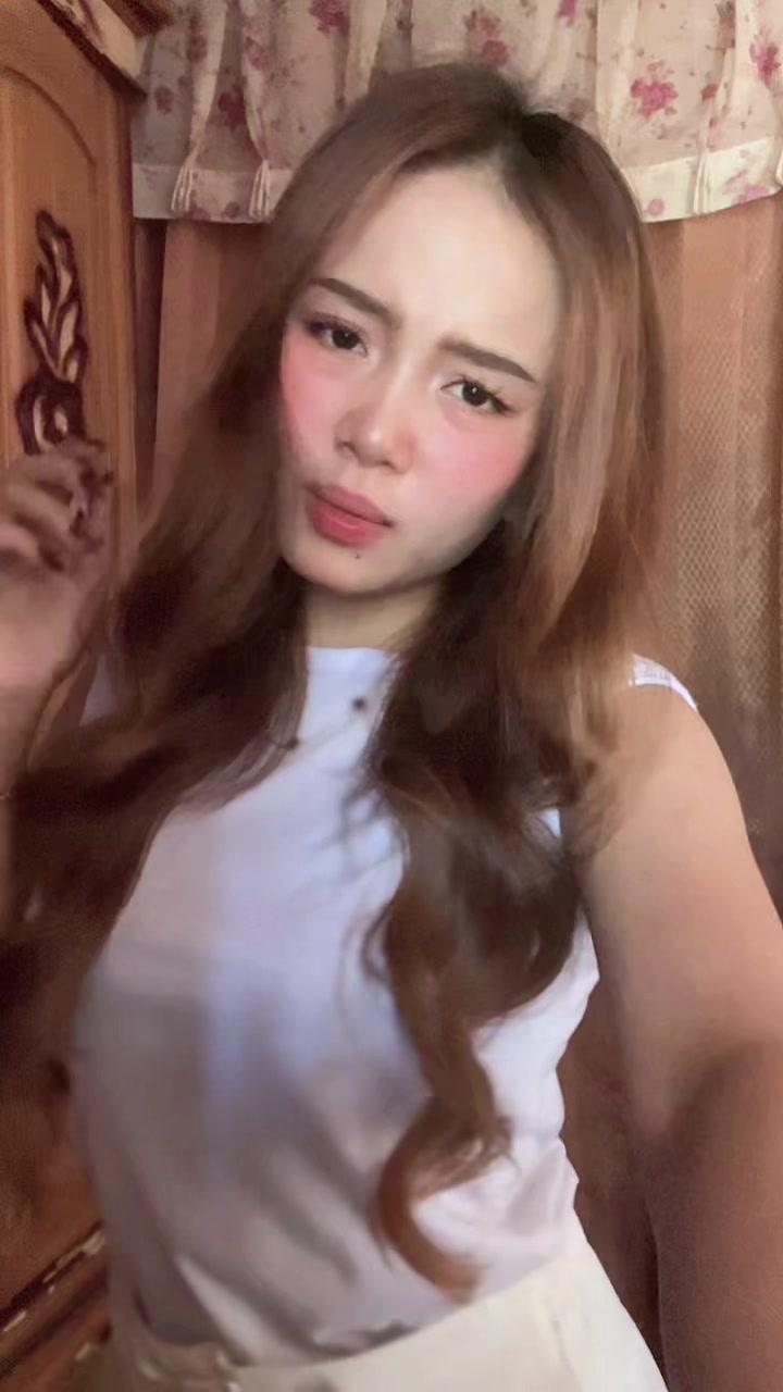 @Iyess🕊️