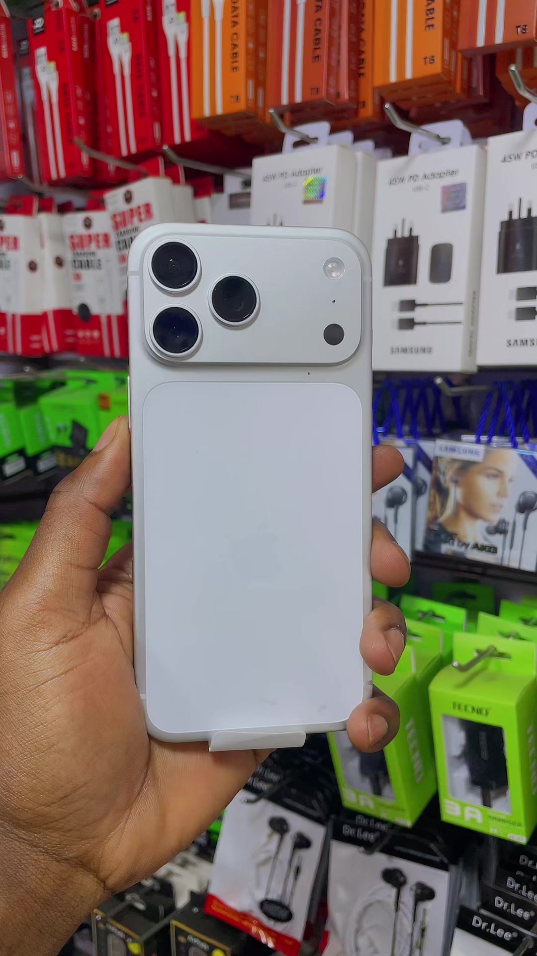 @Aziphone🍏