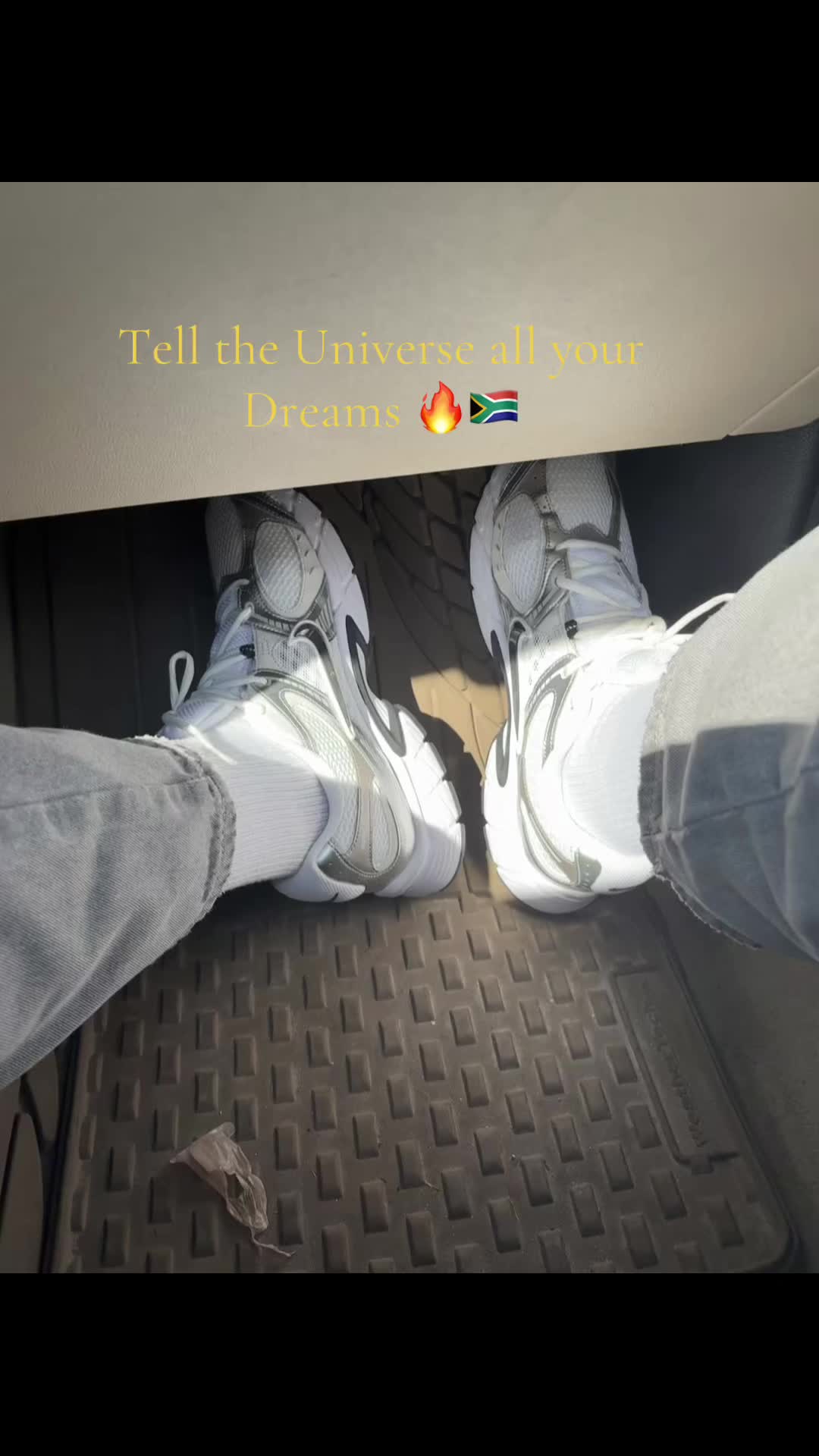 @Nkunzi emnyama 🇿🇦