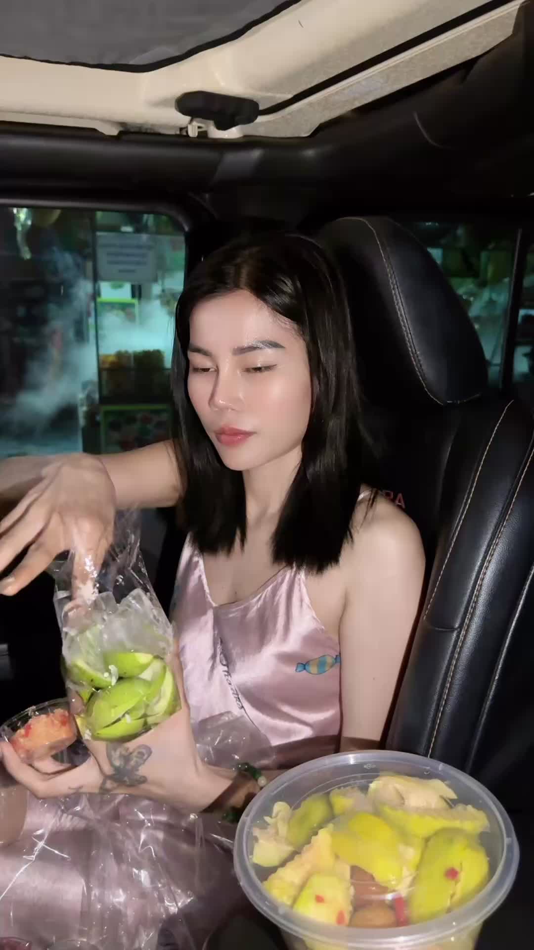 @ផេកឈ្មោះ👉🏻: ងីម រ៉ាណេ