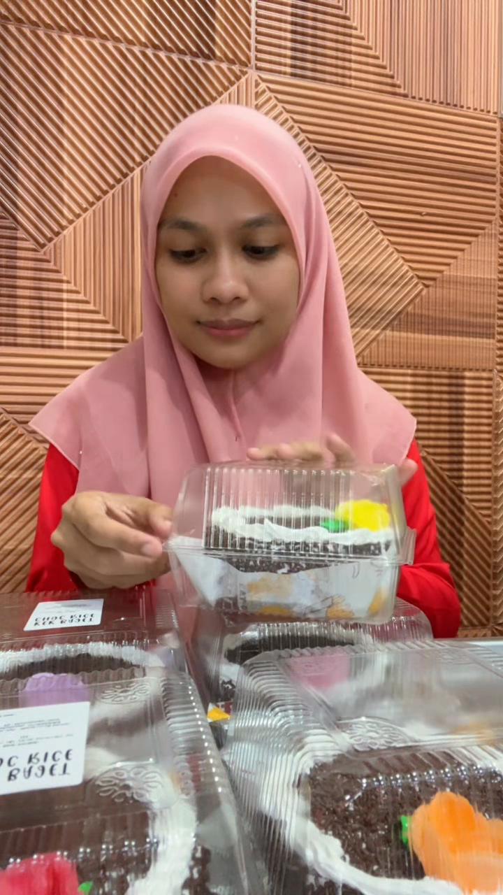 @wanie small kitchen