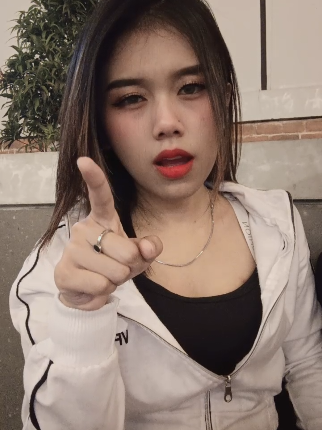 @Vi๐ฎ๐ฉ๐ฏ๐ต๐ผ๐ธ๐ฐ๐ท