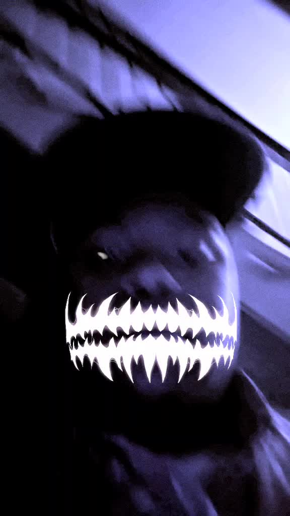 @MANNGUM BELLLLLAWRENCE