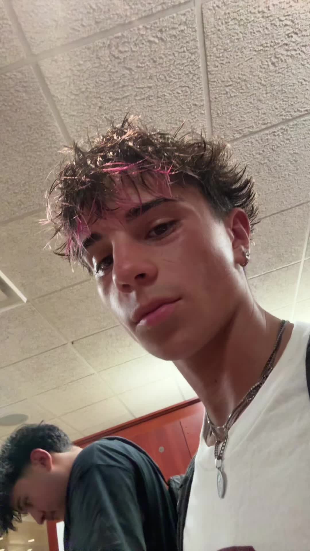 @E
