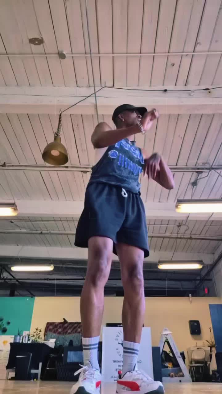 @Dancemachine