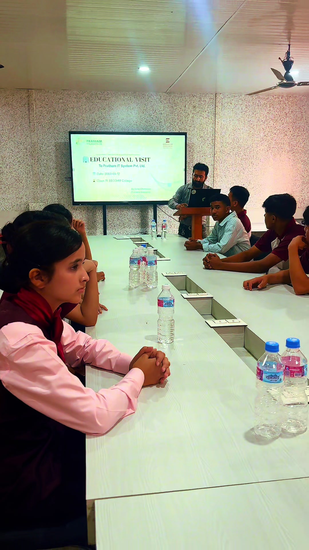 @Eecohm_College