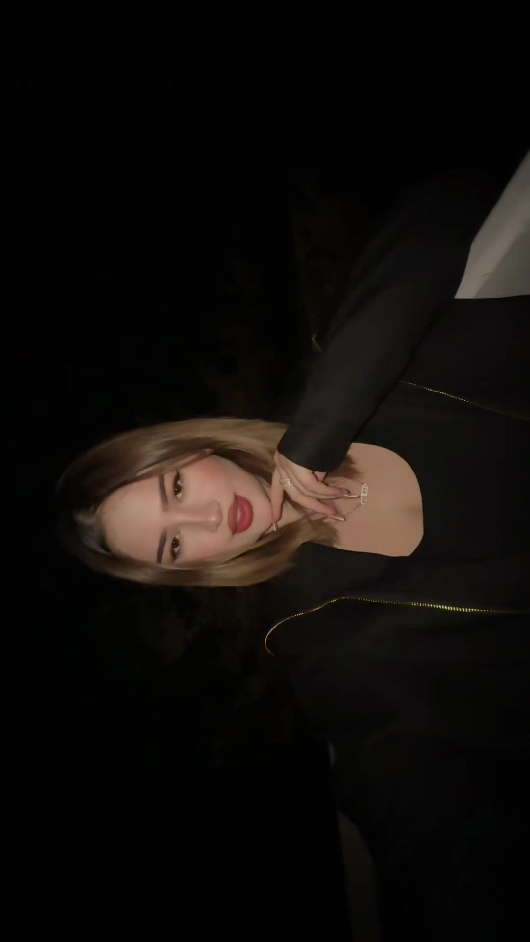 @v