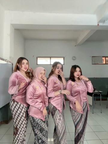 @adellaa.nurul