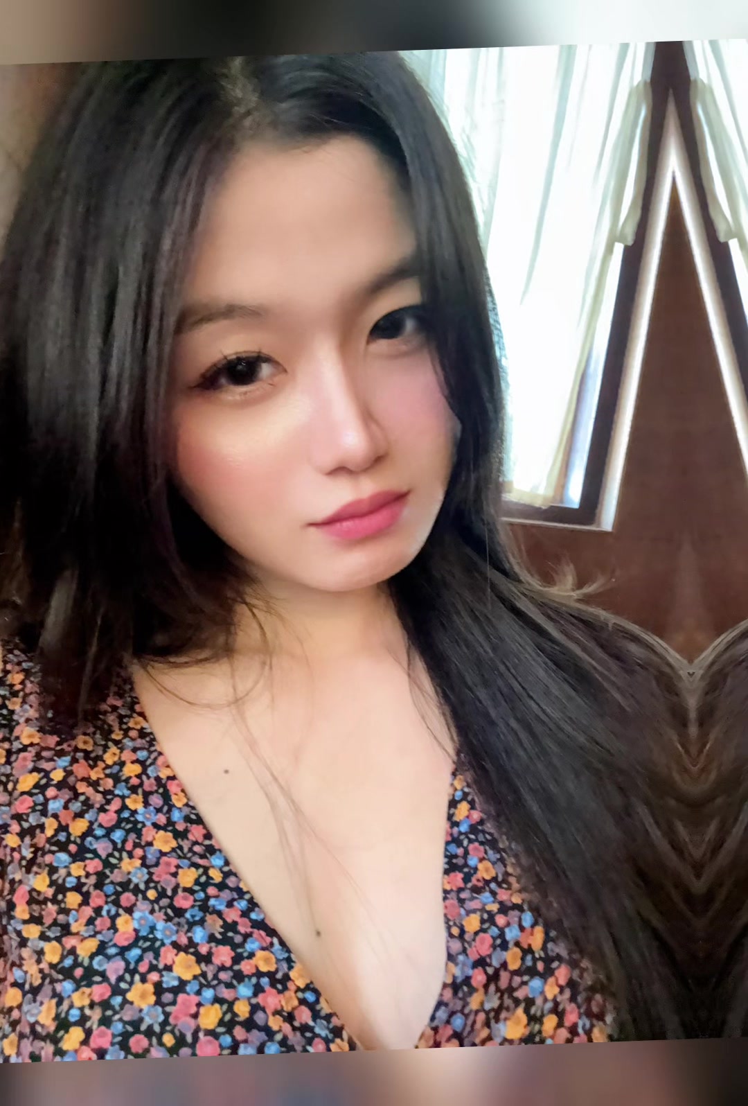 @yOOnkHIn LAY