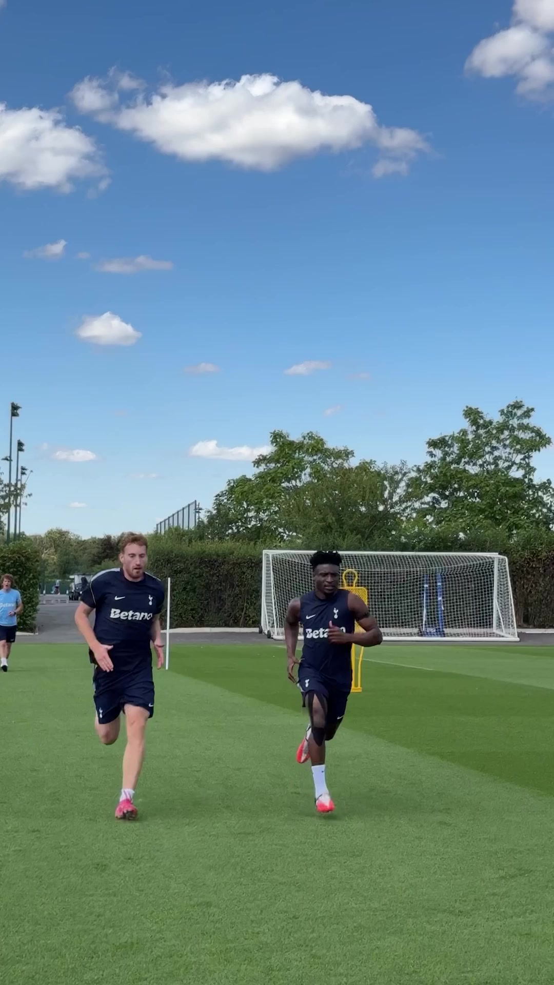 @spursofficial