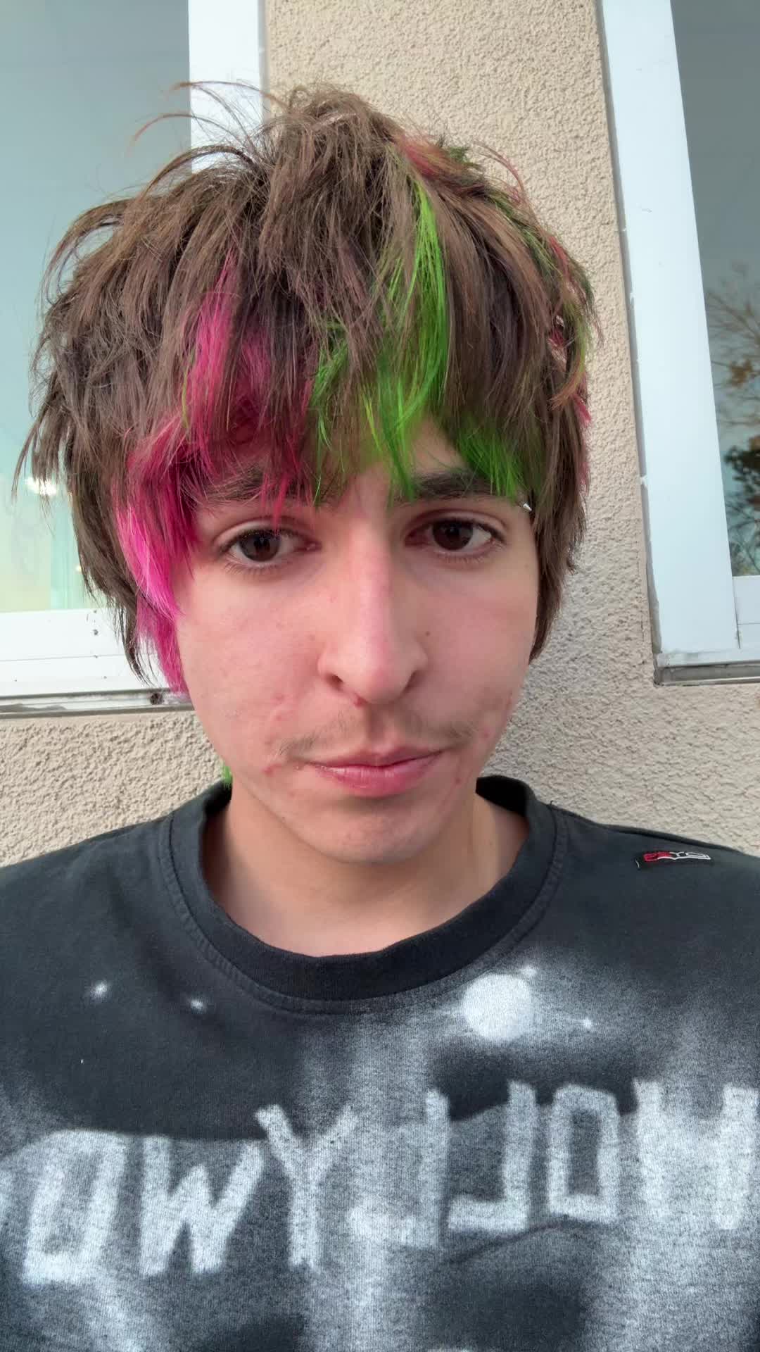 @Sebastian Uwu