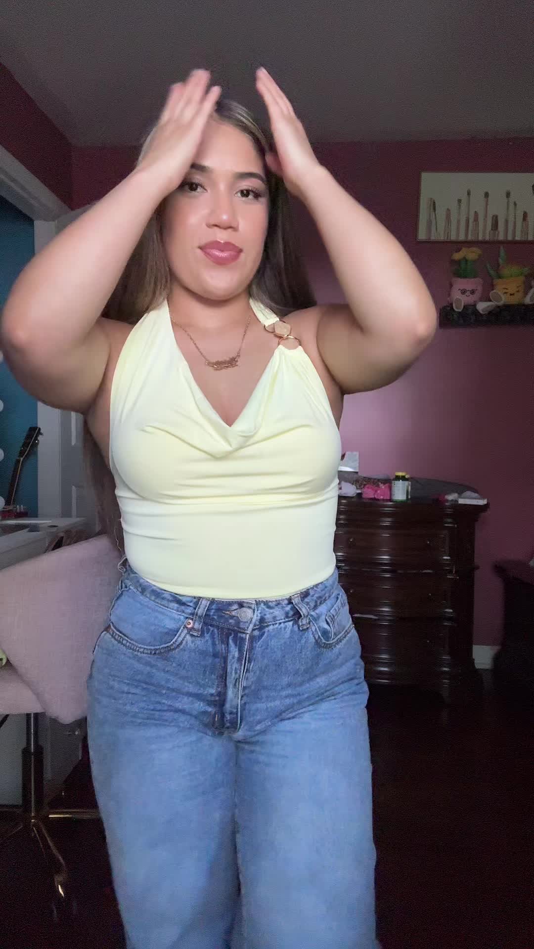 @Yajaira