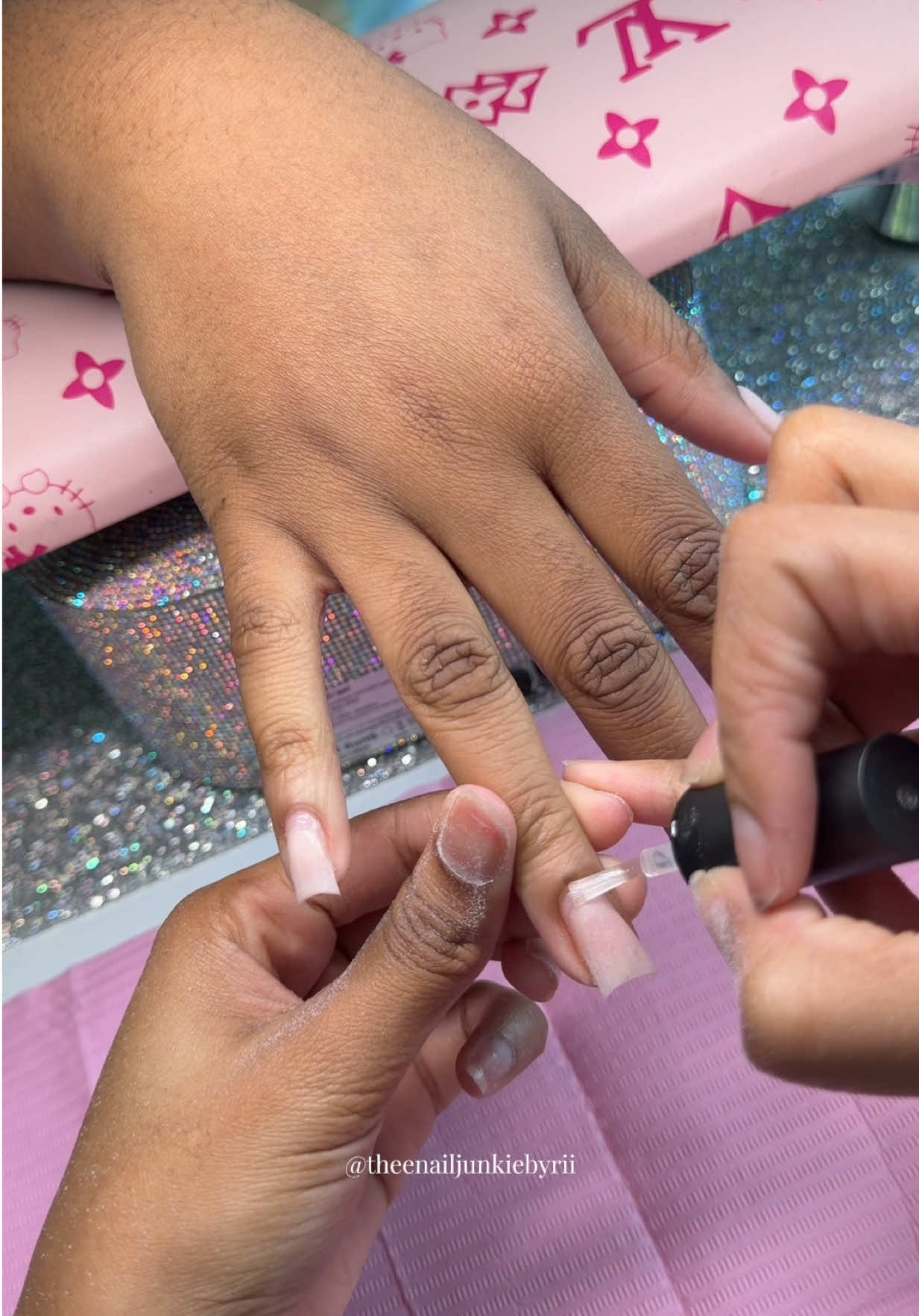 @Rihanna | KCMO Nail Artist