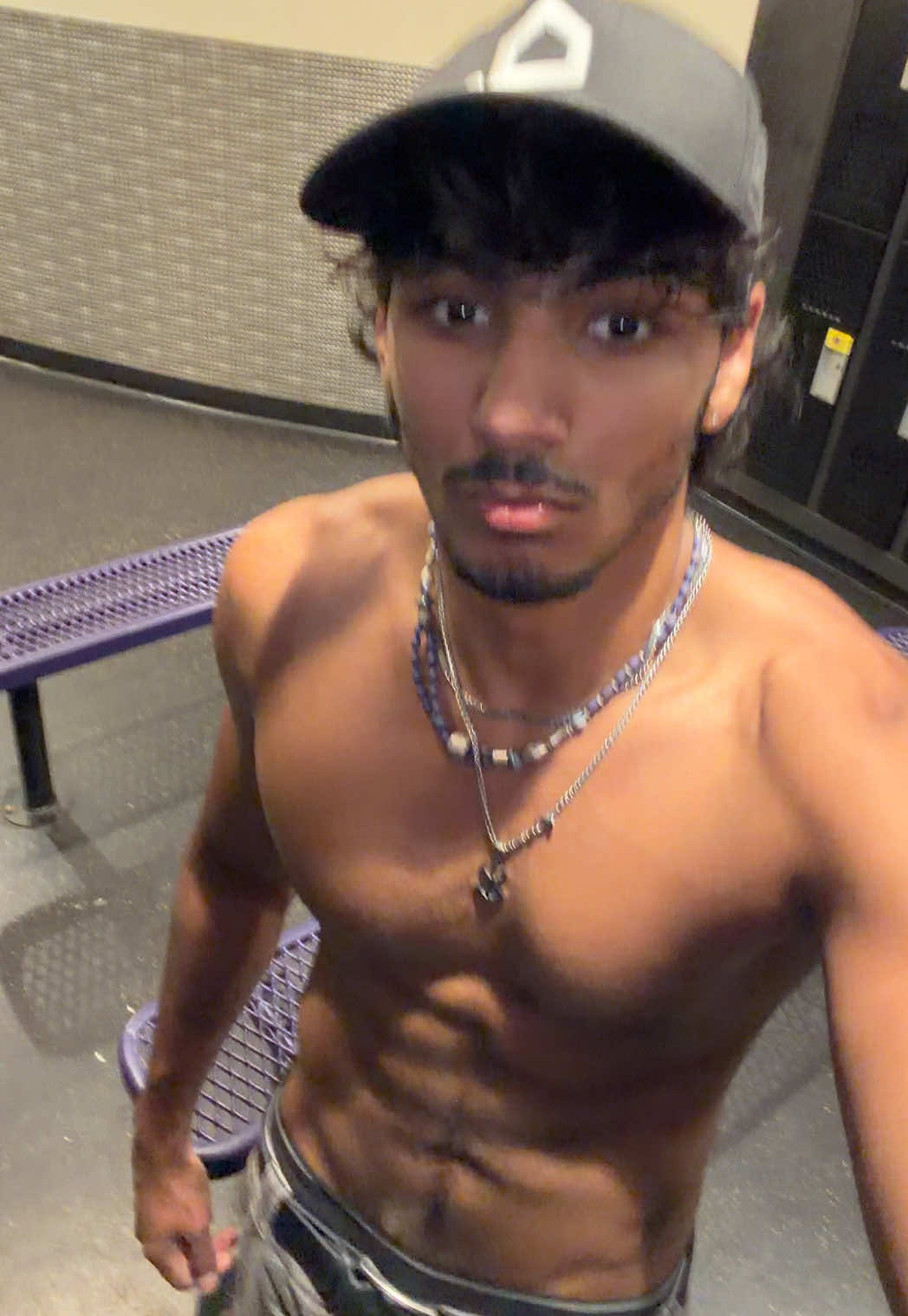 @notzayed 𒉭