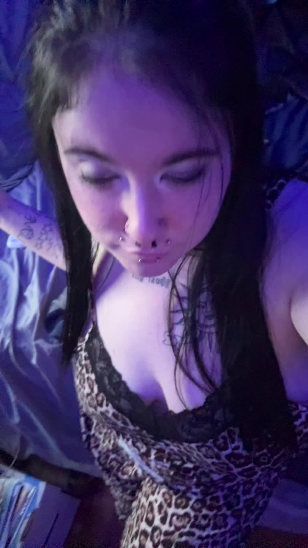 @urlocalmanicbitch