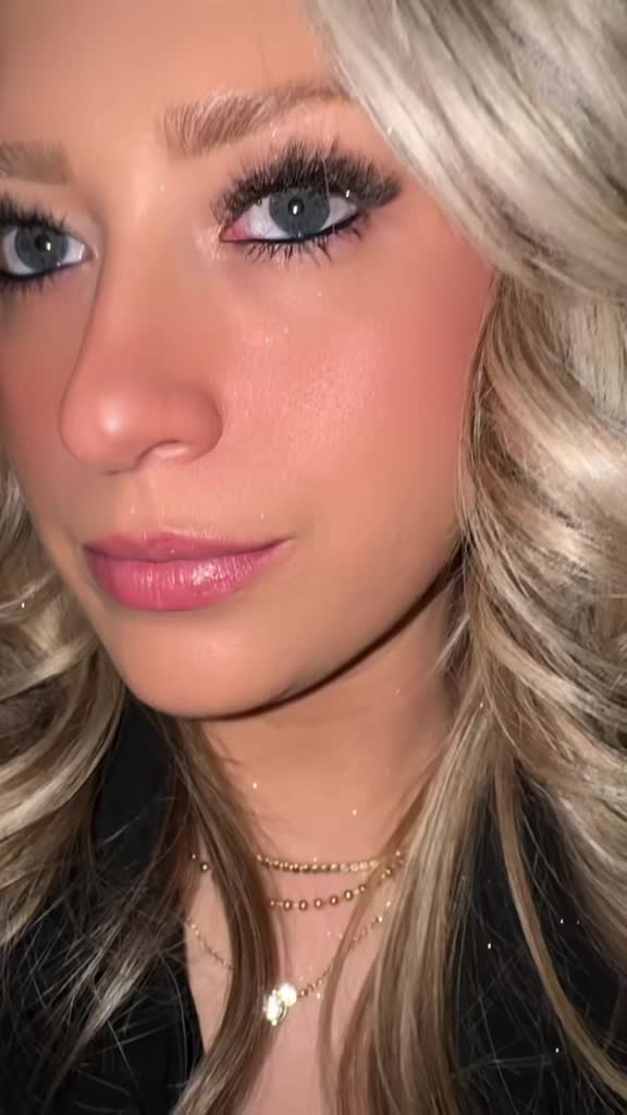 @pixiedustb